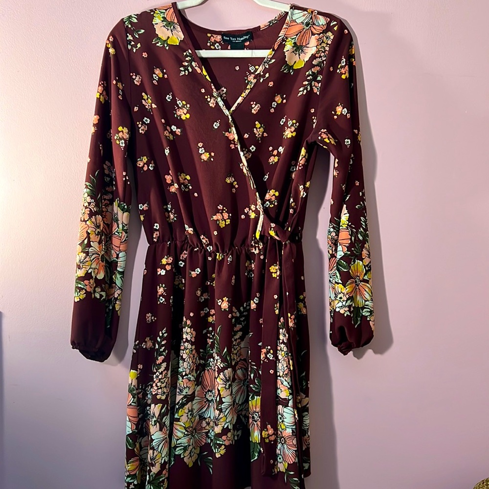 Maroon floral print dress just in time for fall!